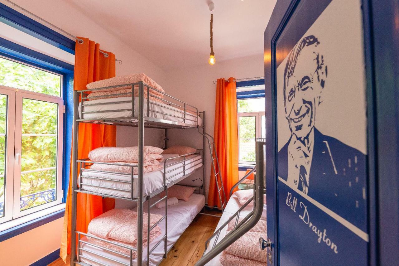 Help Yourself Hostels - 파레드 외부 사진